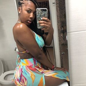 Meet your Posher, Debra